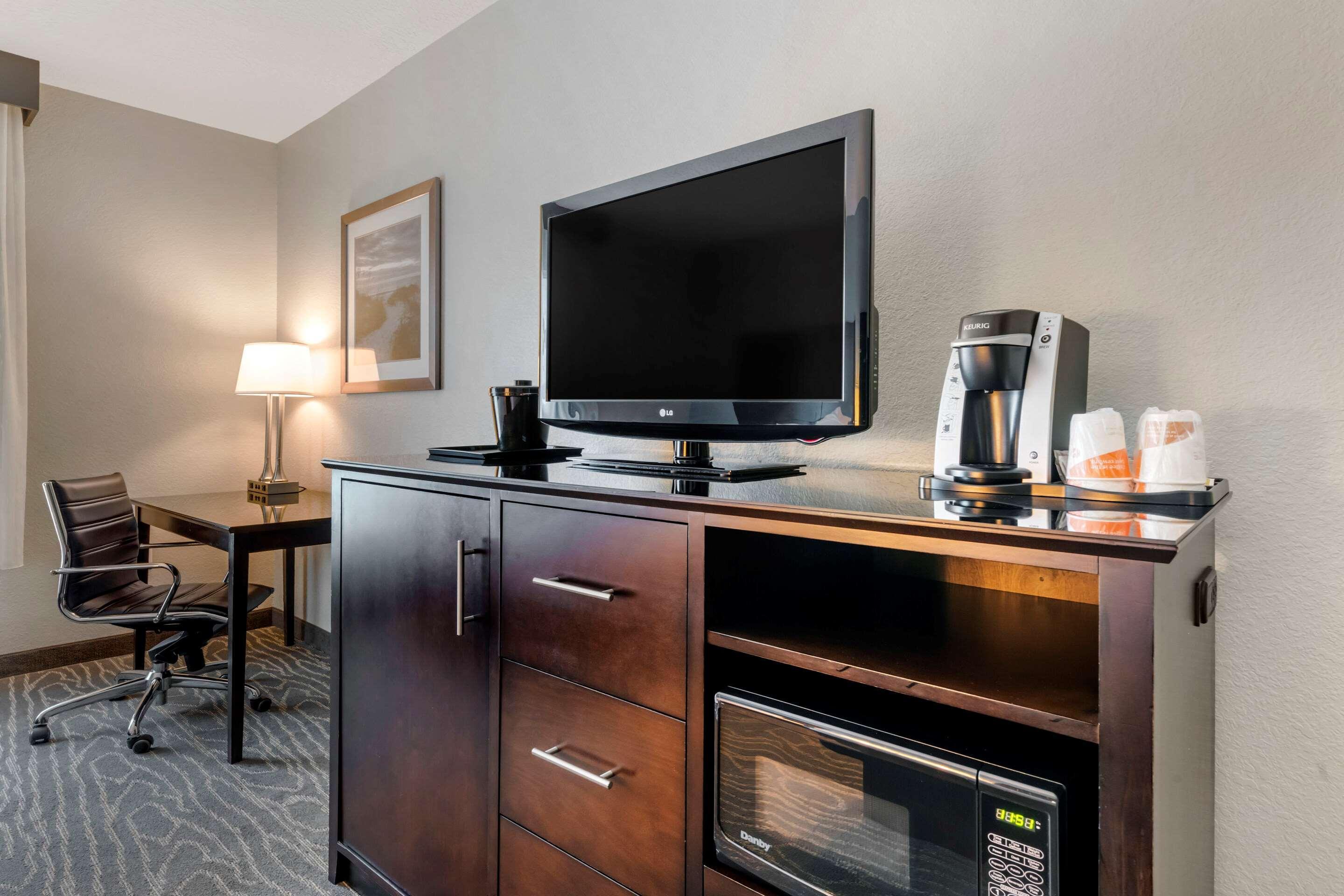 Comfort Inn & Suites Melbourne-Viera Exteriör bild