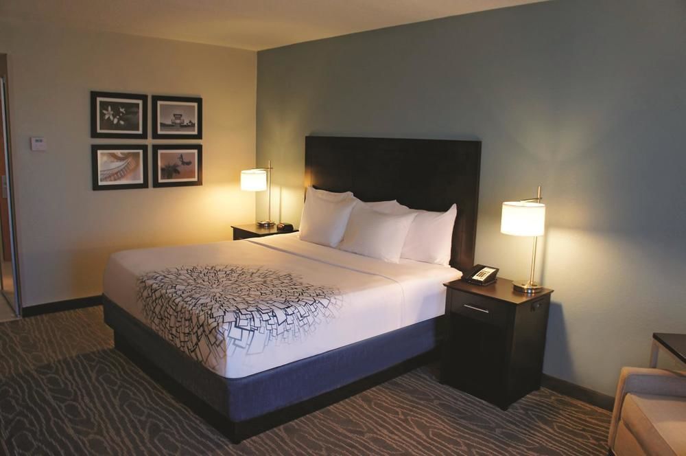 Comfort Inn & Suites Melbourne-Viera Exteriör bild